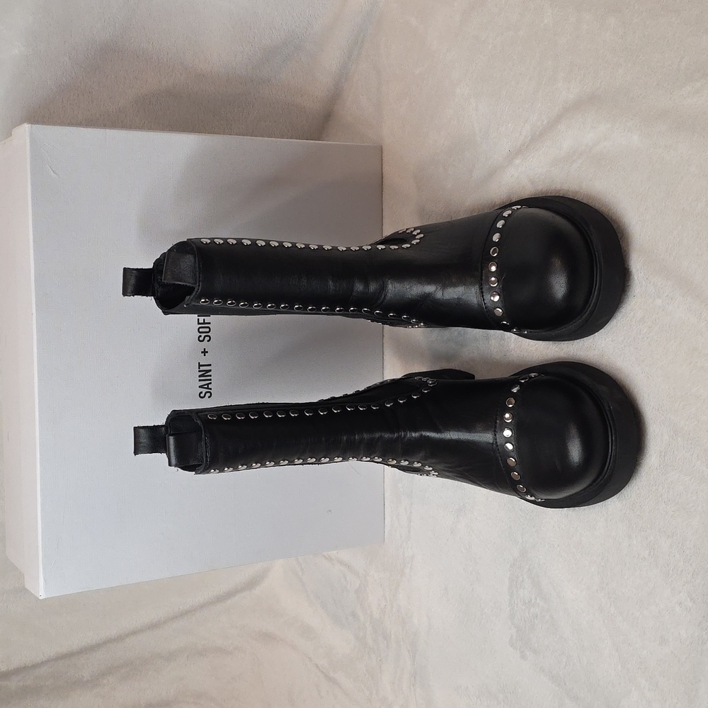 SAINT + SOFIA Black Leather Silver Studded Chelsea Boots Size 38 (US 7) LIKE NEW - Picture 3 of 7